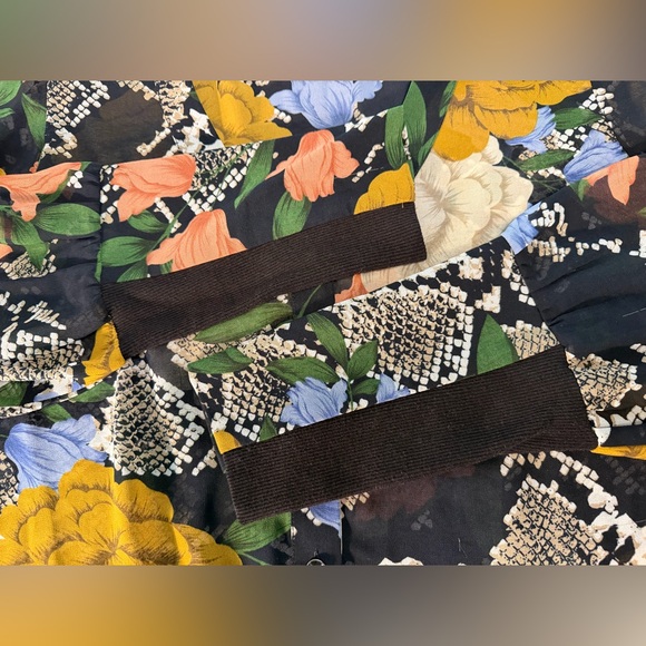 CAbi BLOUSE - Picture 7 of 10